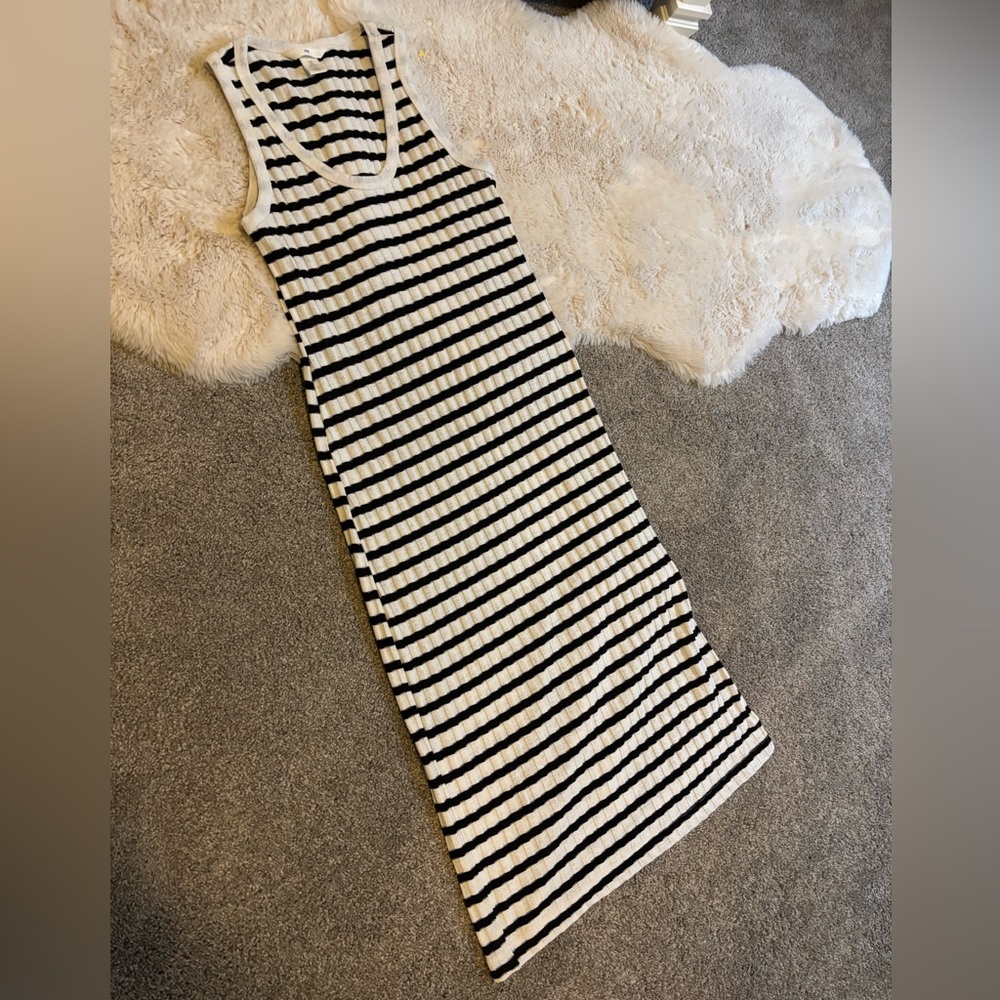 H&M - Striped maternity Sleeveless Maxi Dress